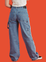 Load image into Gallery viewer, FALSE